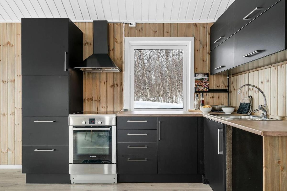 Holiday home Modernized Standalone Sorreisa - *